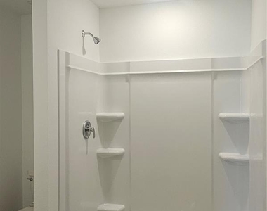 18306 Daisy Bluff Street - Photo Thumbnail 16