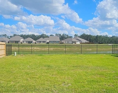 18306 Daisy Bluff Street - Photo Thumbnail 19