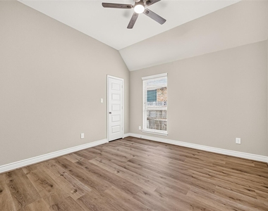 10710 Inverclyde Drive - Photo Thumbnail 28