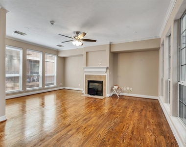 4319 Lillian Street - Photo Thumbnail 8