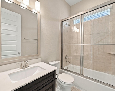 3208 Craftsman Place - Photo Thumbnail 9