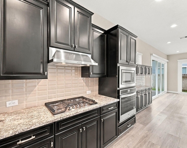 3208 Craftsman Place - Photo Thumbnail 8