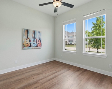 32607 Fly Fish Way - Photo Thumbnail 26