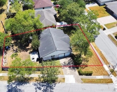 5658 Ludington Drive - Photo Thumbnail 24