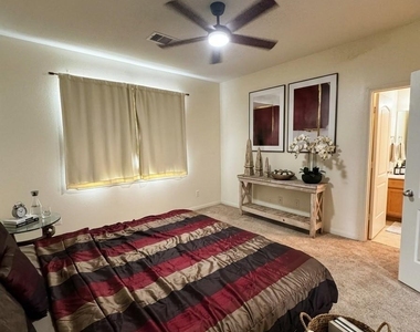 5115 Harbor Palm Drive - Photo Thumbnail 4