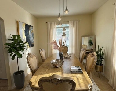 5115 Harbor Palm Drive - Photo Thumbnail 11
