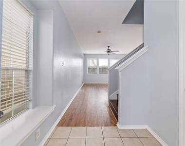8734 Rainglen Lane - Photo Thumbnail 3