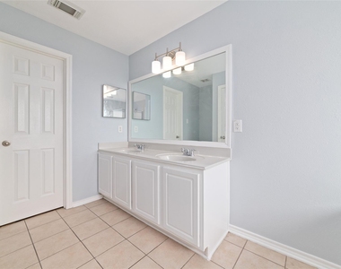 8734 Rainglen Lane - Photo Thumbnail 24