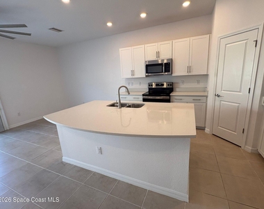 34199 Polacca Lane - Photo Thumbnail 7