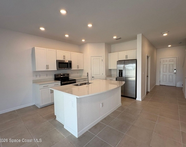 34199 Polacca Lane - Photo Thumbnail 6