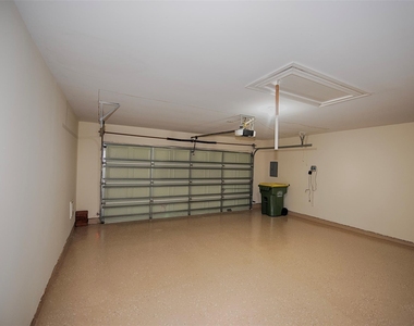 2725 Hidden Landing Drive - Photo Thumbnail 34
