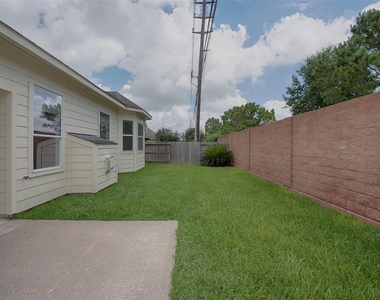 2725 Hidden Landing Drive - Photo Thumbnail 37