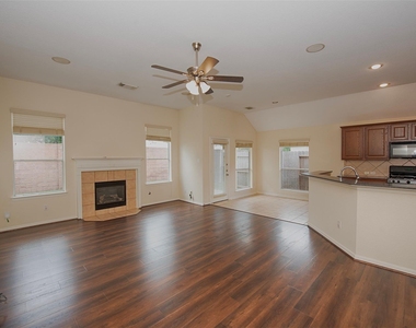 2725 Hidden Landing Drive - Photo Thumbnail 20