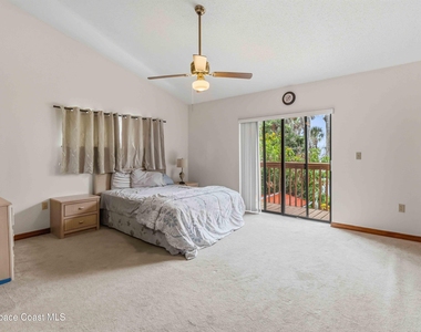 165 Riverside Drive - Photo Thumbnail 16