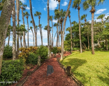 165 Riverside Drive - Photo Thumbnail 24