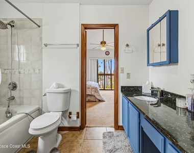 165 Riverside Drive - Photo Thumbnail 19