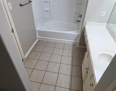 13142 Terrace Run Lane - Photo Thumbnail 16