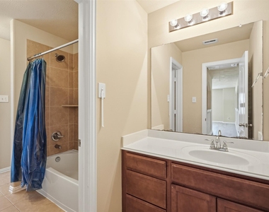 28419 Ashlyn Ridge Lane - Photo Thumbnail 17