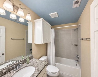 17115 Verde Park Lane - Photo Thumbnail 18