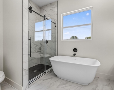 6801 Apollo Street - Photo Thumbnail 12