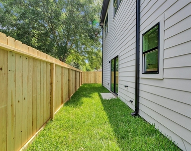 6801 Apollo Street - Photo Thumbnail 20