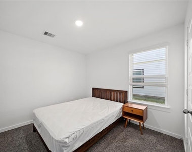 31639 Brandon Mill Trail - Photo Thumbnail 13