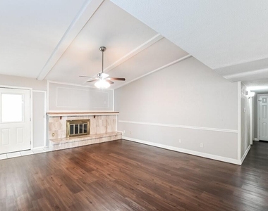 2719 Killdeer Lane - Photo Thumbnail 3