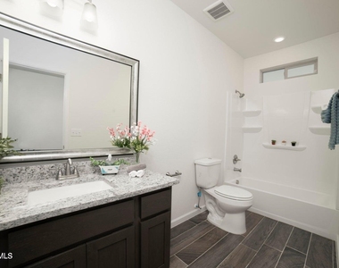 1060 Hoppas Street - Photo Thumbnail 26