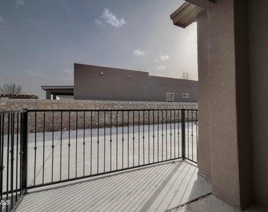 1060 Hoppas Street - Photo Thumbnail 13
