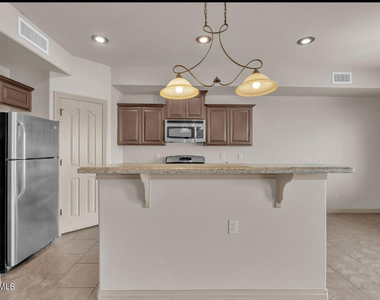 11714 Dos Palmas Drive - Photo Thumbnail 17