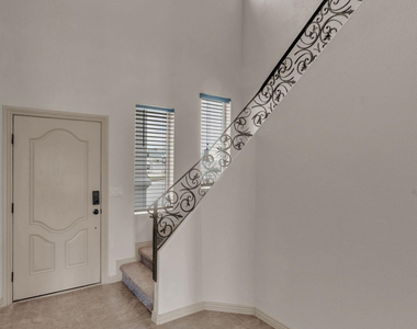 11714 Dos Palmas Drive - Photo Thumbnail 5