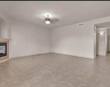11714 Dos Palmas Drive - Photo Thumbnail 24