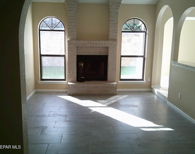 1917 Ralph Janes Place - Photo Thumbnail 1
