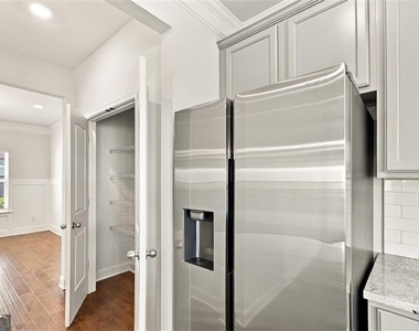 1436 Weeping Tree Drive - Photo Thumbnail 28