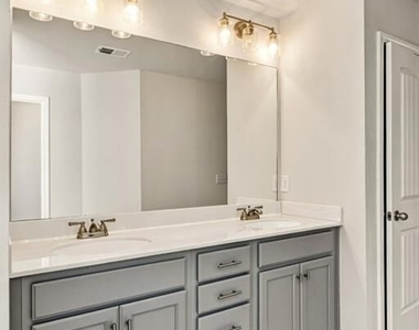 1436 Weeping Tree Drive - Photo Thumbnail 40