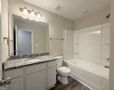 319 Ashigan Street - Photo Thumbnail 15