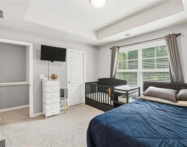 209 Aventine Lane - Photo Thumbnail 15