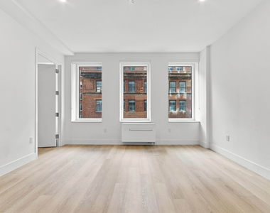 55 Broad Street - Photo Thumbnail 1