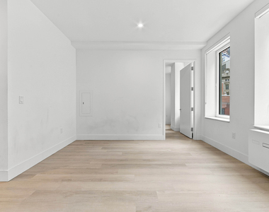 55 Broad Street - Photo Thumbnail 7