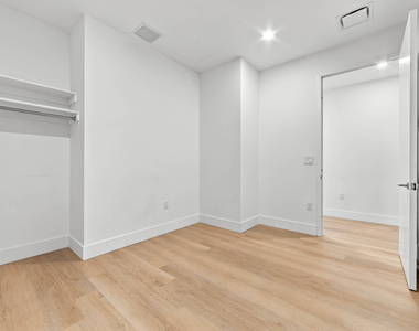 55 Broad Street - Photo Thumbnail 8