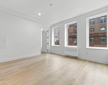 55 Broad Street - Photo Thumbnail 3