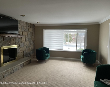 505 Monmouth Road - Photo Thumbnail 4