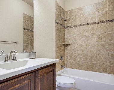 5928 Silverton Avenue - Photo Thumbnail 11