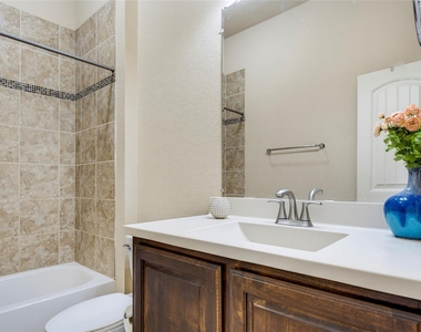 5928 Silverton Avenue - Photo Thumbnail 29
