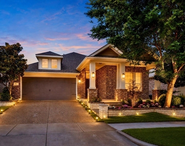 5928 Silverton Avenue - Photo Thumbnail 2