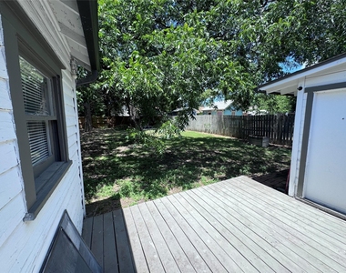 5617 Victor Street - Photo Thumbnail 14