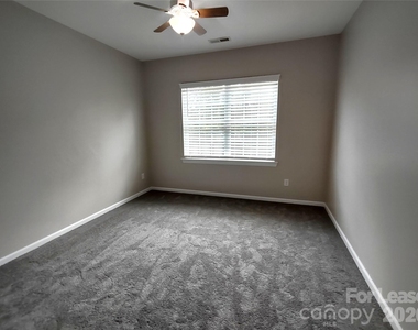 10114 Whiteburn Court - Photo Thumbnail 14