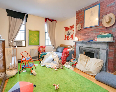 1246 Dekalb Avenue - Photo Thumbnail 1