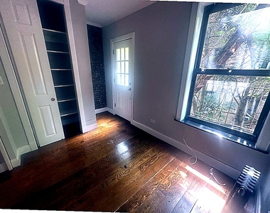 West 52nd Street — 3 Bed - Photo Thumbnail 2