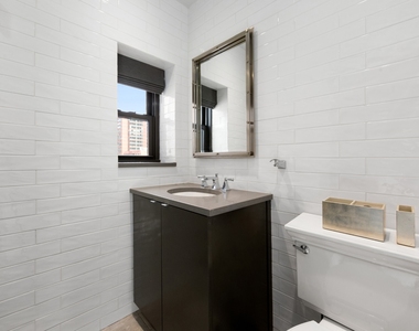 170 East 92nd Street - Photo Thumbnail 13